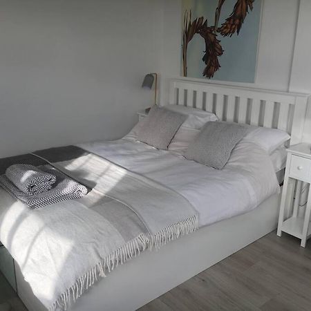 Brighton Boutique Garden Studio With Free Parking Екстериор снимка